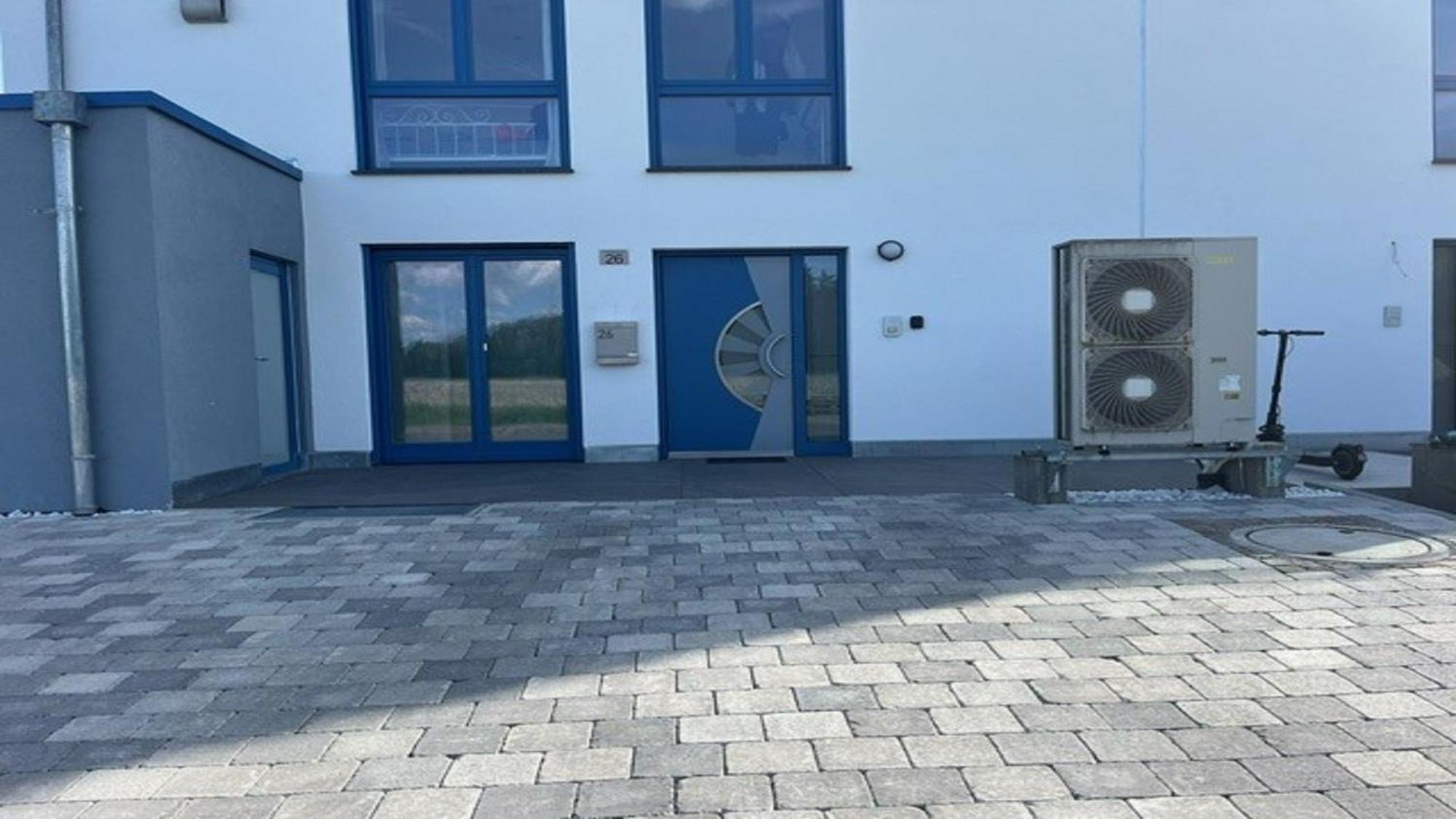 Moderne Ferienwohnung Sonnenbuehl Зинген Экстерьер фото